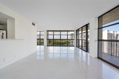 Copropriété à vendre à Hallandale Beach, Floride: 2 chambres, 132.85 m2 № 1997125 - photo 14