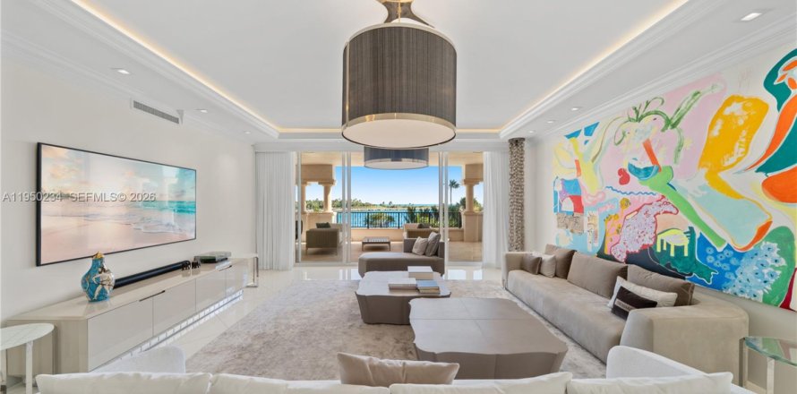 Кондоминиум с 4 спальнями в Майами-Бич, Флорида № 2007753