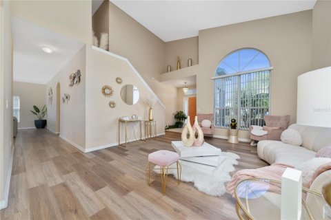 Villa ou maison à vendre à Kissimmee, Floride: 5 chambres, 259.57 m2 № 1732338 - photo 7