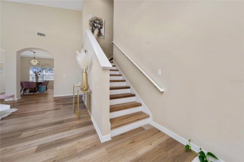 Villa ou maison à vendre à Kissimmee, Floride: 5 chambres, 259.57 m2 № 1732338 - photo 3