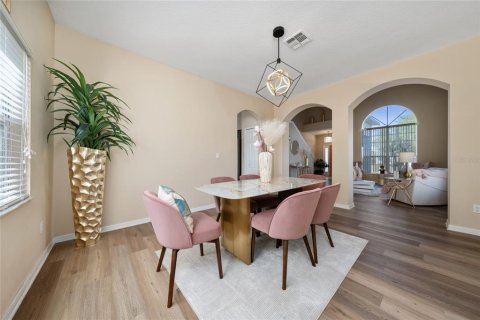 Villa ou maison à vendre à Kissimmee, Floride: 5 chambres, 259.57 m2 № 1732338 - photo 9