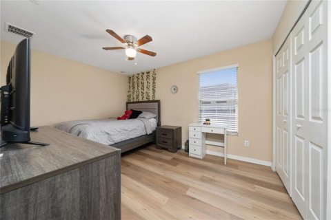Villa ou maison à vendre à Kissimmee, Floride: 5 chambres, 259.57 m2 № 1732338 - photo 20