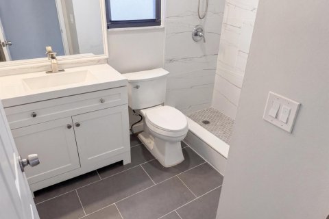 House in Royal Palm Beach, Florida 3 bedrooms, 150.69 sq.m. № 2191966 - photo 8
