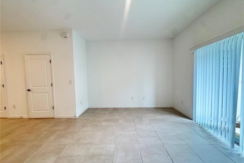 Townhouse in Sarasota, Florida 2 bedrooms, 110.27 sq.m. № 2197413 - photo 7