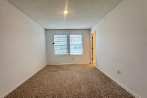 Townhouse in Sarasota, Florida 2 bedrooms, 110.27 sq.m. № 2197413 - photo 18