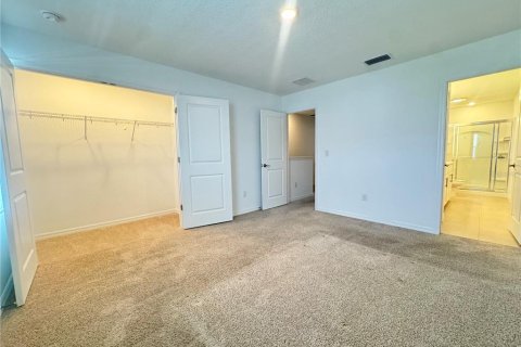 Townhouse in Sarasota, Florida 2 bedrooms, 110.27 sq.m. № 2197413 - photo 12