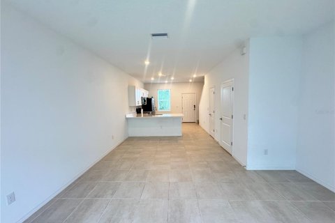 Townhouse in Sarasota, Florida 2 bedrooms, 110.27 sq.m. № 2197413 - photo 6