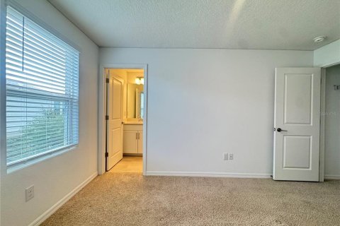 Townhouse in Sarasota, Florida 2 bedrooms, 110.27 sq.m. № 2197413 - photo 20