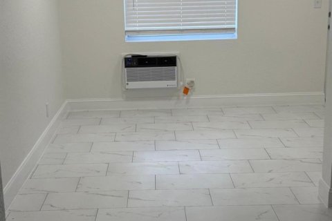 Apartment in Pompano Beach, Florida 1 bedroom, 52.95 sq.m. № 2083506 - photo 9