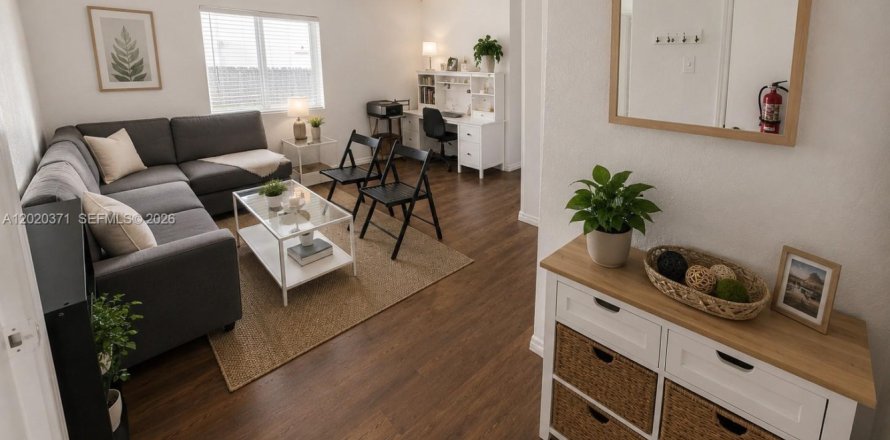 Condo in Miami, Florida, 1 bedroom  № 2086356