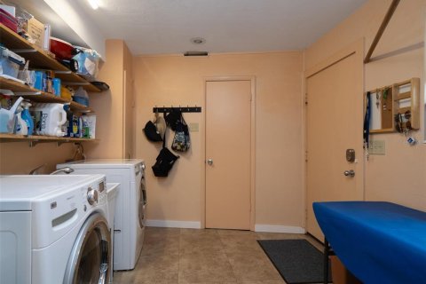 Casa en venta en Gainesville, Florida, 3 dormitorios, 236.62 m2 № 1622150 - foto 20