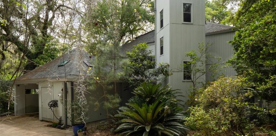 Casa en Gainesville, Florida 3 dormitorios, 236.62 m2 № 1622150