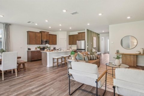 House in Wesley Chapel, Florida 4 bedrooms, 189.99 sq.m. № 1824004 - photo 12