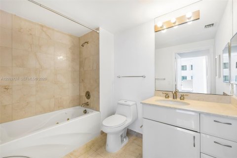 Condominio en alquiler en Miami Beach, Florida, 1 dormitorio, 63.45 m2 № 2069193 - foto 14