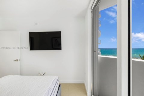 Condominio en alquiler en Miami Beach, Florida, 1 dormitorio, 63.45 m2 № 2069193 - foto 21