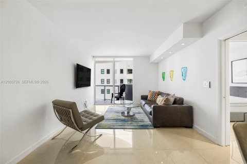 Condominio en alquiler en Miami Beach, Florida, 1 dormitorio, 63.45 m2 № 2069193 - foto 6