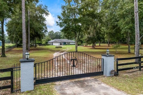 Villa ou maison à vendre à Ocala, Floride: 3 chambres, 206.06 m2 № 2412627 - photo 8