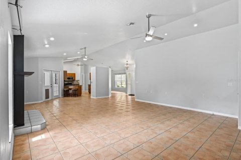 Villa ou maison à vendre à Ocala, Floride: 3 chambres, 206.06 m2 № 2412627 - photo 11