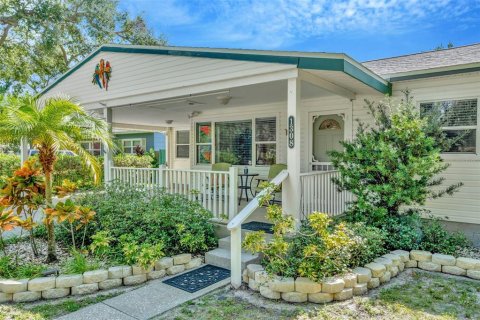 Casa en venta en Gulfport, Florida, 3 dormitorios, 123 m2 № 1826566 - foto 4