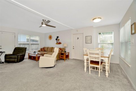 Casa en venta en Gulfport, Florida, 3 dormitorios, 123 m2 № 1826566 - foto 29