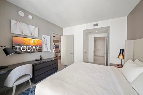 Снять в аренду кондоминиум в Холливуд, Флорида 2 спальни, 98.01м2, № 1958874 - фото 15