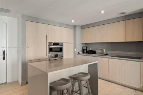 Снять в аренду кондоминиум в Холливуд, Флорида 2 спальни, 98.01м2, № 1958874 - фото 10