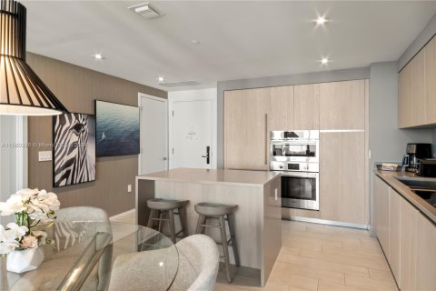 Снять в аренду кондоминиум в Холливуд, Флорида 2 спальни, 98.01м2, № 1958874 - фото 12