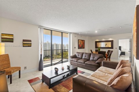 Copropriété à vendre à Aventura, Floride: 2 chambres, 124.4 m2 № 1977565 - photo 2