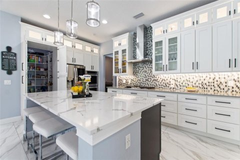 Casa en venta en Davenport, Florida, 6 dormitorios, 392.33 m2 № 1793247 - foto 14