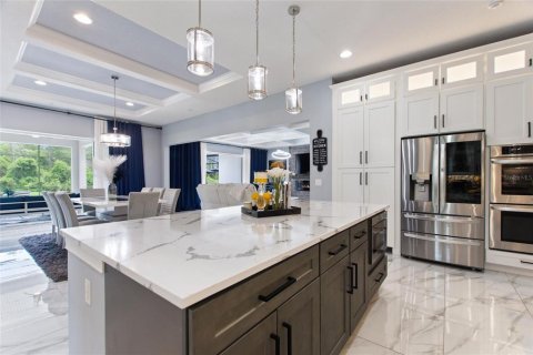 Casa en venta en Davenport, Florida, 6 dormitorios, 392.33 m2 № 1793247 - foto 17