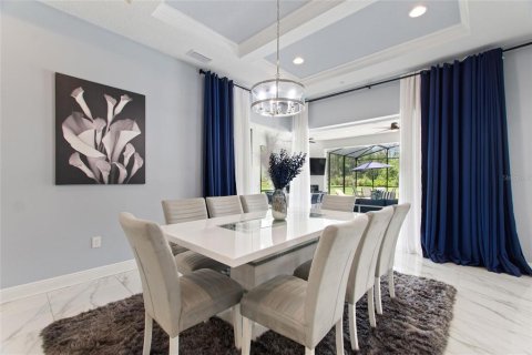 Casa en venta en Davenport, Florida, 6 dormitorios, 392.33 m2 № 1793247 - foto 11