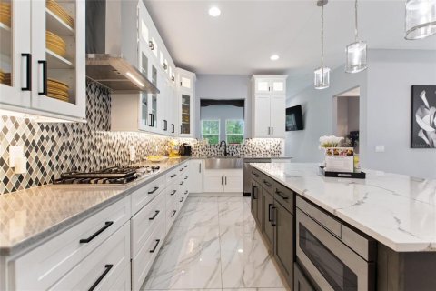 Casa en venta en Davenport, Florida, 6 dormitorios, 392.33 m2 № 1793247 - foto 16