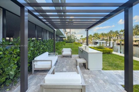 Condo in Fort Lauderdale, Florida, 3 bedrooms  № 1868829 - photo 25