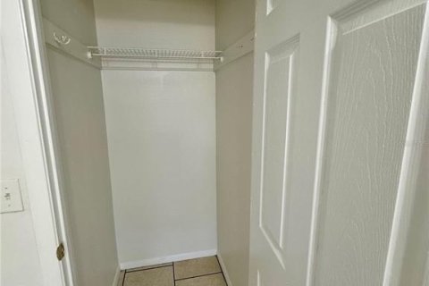 Casa en alquiler en Apopka, Florida, 3 dormitorios, 96.62 m2 № 1898418 - foto 13