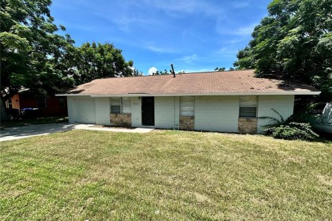Casa en alquiler en Apopka, Florida, 3 dormitorios, 96.62 m2 № 1898418 - foto 1