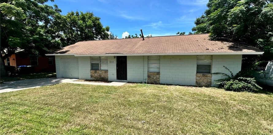 House in Apopka, Florida 3 bedrooms, 96.62 sq.m. № 1898418