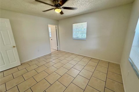 Casa en alquiler en Apopka, Florida, 3 dormitorios, 96.62 m2 № 1898418 - foto 11