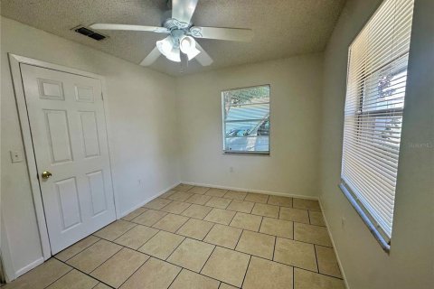 Casa en alquiler en Apopka, Florida, 3 dormitorios, 96.62 m2 № 1898418 - foto 14