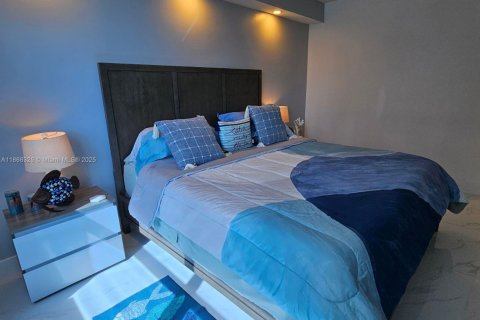 Condominio en alquiler en Hollywood, Florida, 1 dormitorio, 69.21 m2 № 1897563 - foto 23