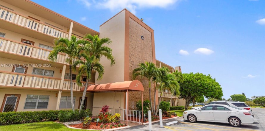 Condo in Boca Raton, Florida, 2 bedrooms № 2071813