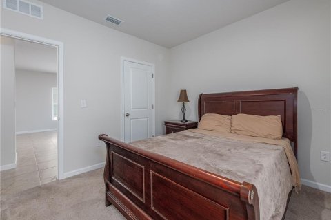 House in Zephyrhills, Florida 3 bedrooms, 139.45 sq.m. № 1919744 - photo 22