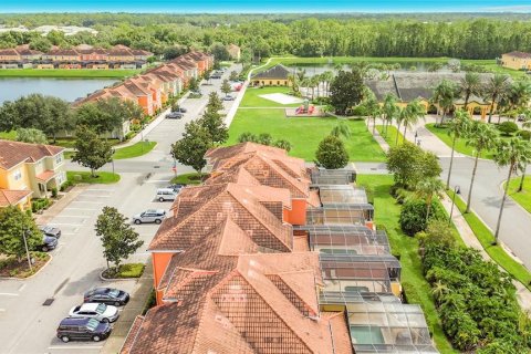 Touwnhouse à vendre à Kissimmee, Floride: 4 chambres, 175.03 m2 № 2388328 - photo 24