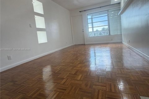 Apartment in Miami, Florida 2 bedrooms, 93.65 sq.m. № 2031000 - photo 9