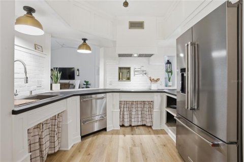 Copropriété à vendre à Oxford, Floride: 2 chambres, 119.01 m2 № 2094721 - photo 13