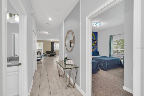 Adosado en venta en Davenport, Florida, 5 dormitorios, 192.49 m2 № 2197278 - foto 3