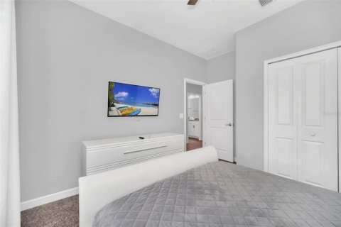 Adosado en venta en Davenport, Florida, 5 dormitorios, 192.49 m2 № 2197278 - foto 27