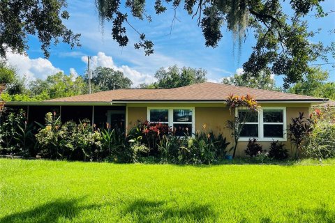 House in Lake Placid, Florida 2 bedrooms, 144 sq.m. № 1914498 - photo 25