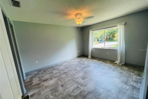 House in Lake Placid, Florida 2 bedrooms, 144 sq.m. № 1914498 - photo 11