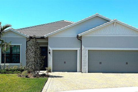 House in Saint Lucie, Florida 3 bedrooms, 215.35 sq.m. № 1767820 - photo 2