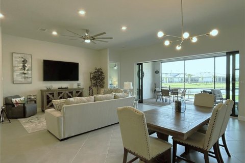 House in Saint Lucie, Florida 3 bedrooms, 215.35 sq.m. № 1767820 - photo 21